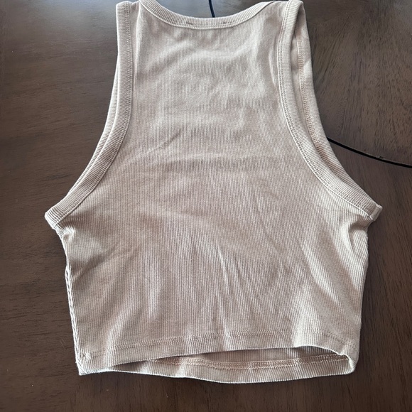Zara Tan Sleeveless Crop Muscle Tee - Picture 2 of 3